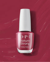 Nature Strong Vegan Nail Lacquer Give a Garnet